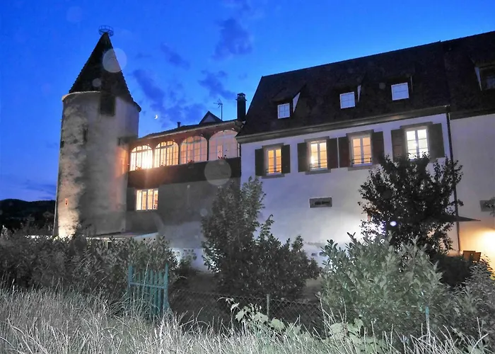Les De La Tour, 